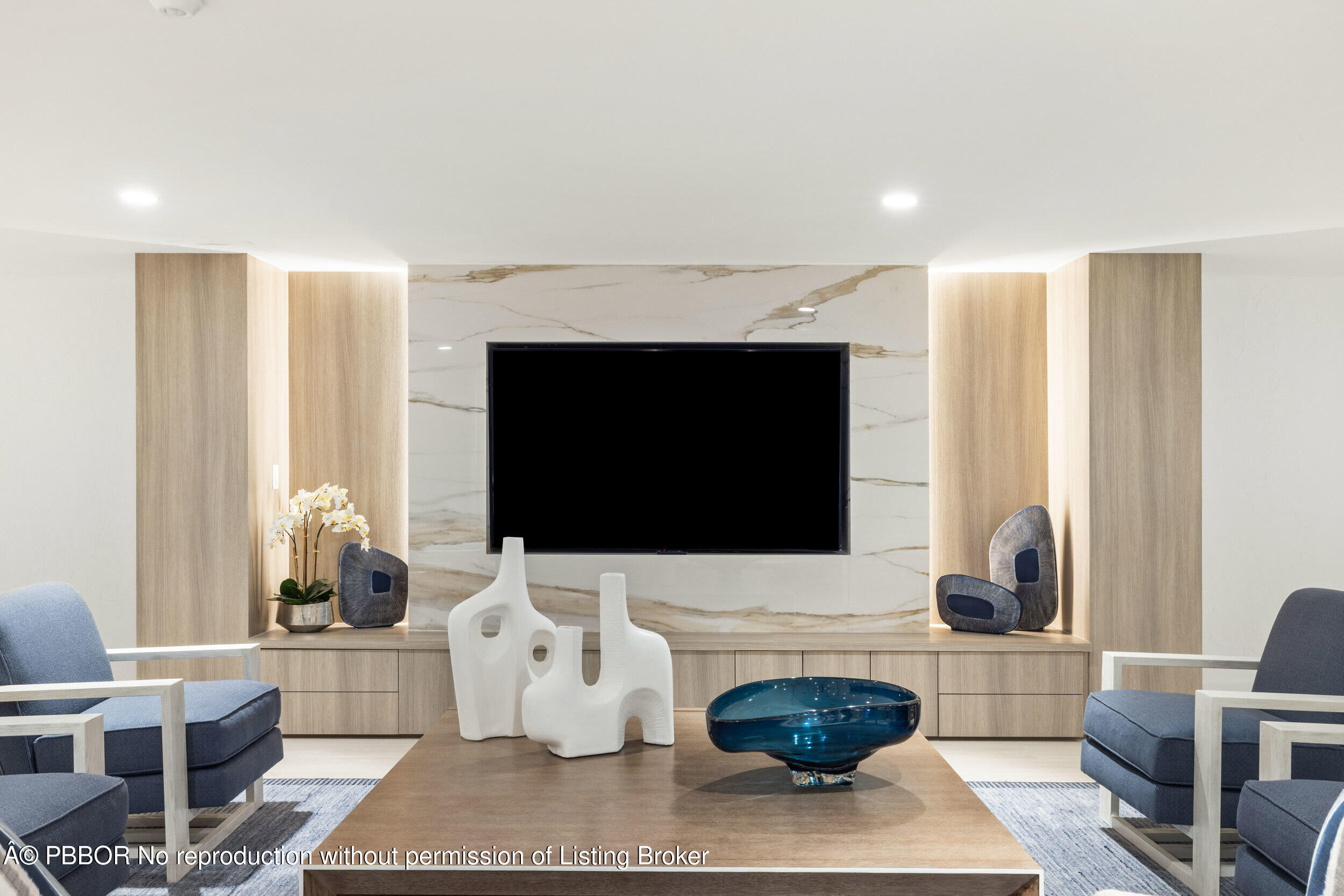 2773 S Ocean Boulevard, 2050