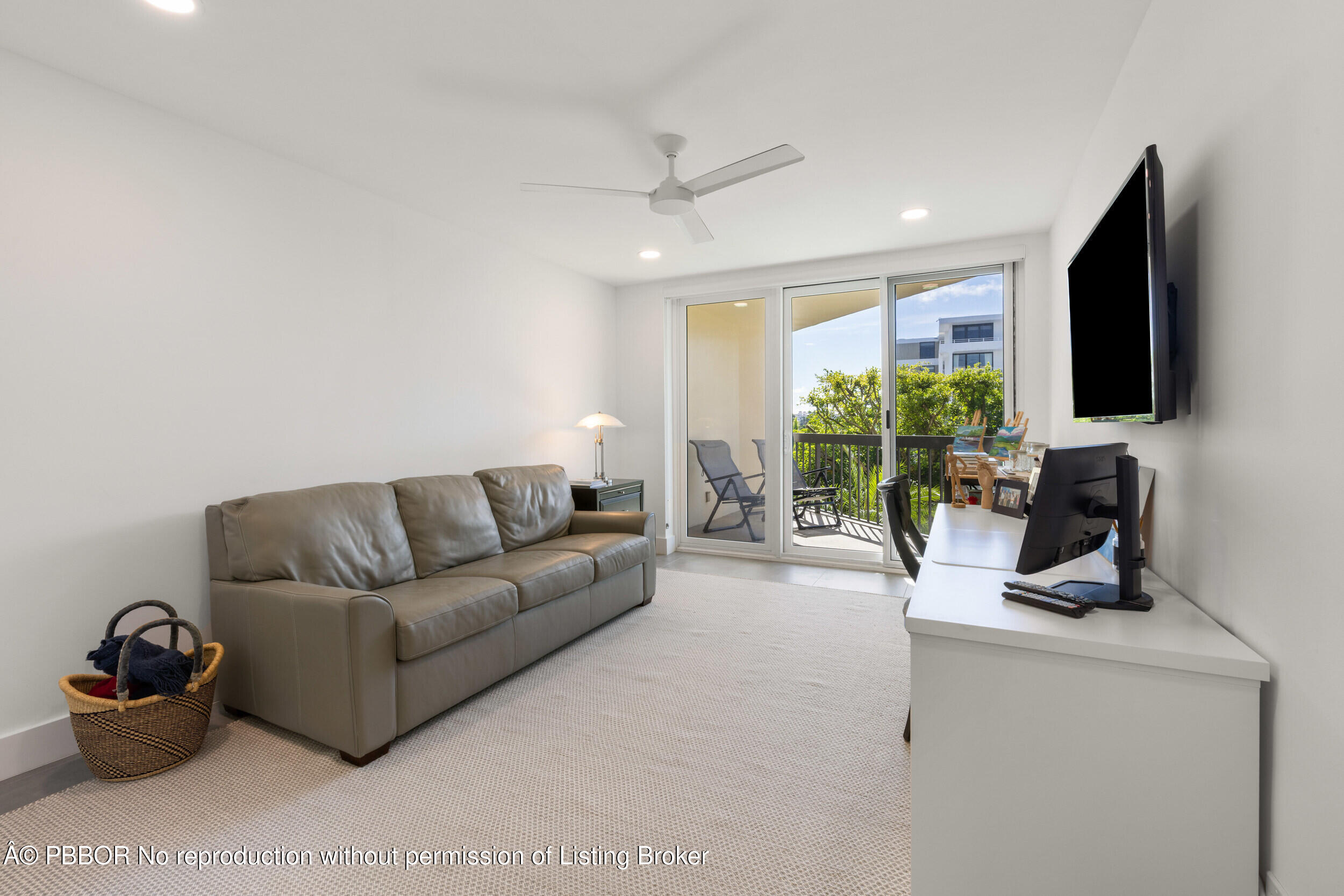 2778 S Ocean Boulevard 203S