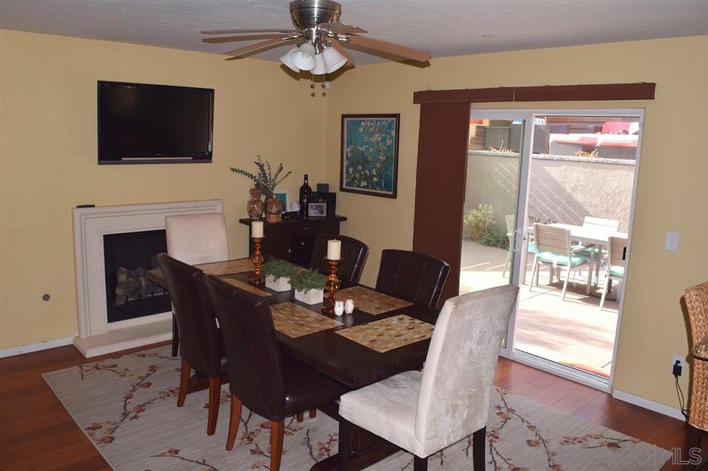 10134 Casa De Oro Blvd.