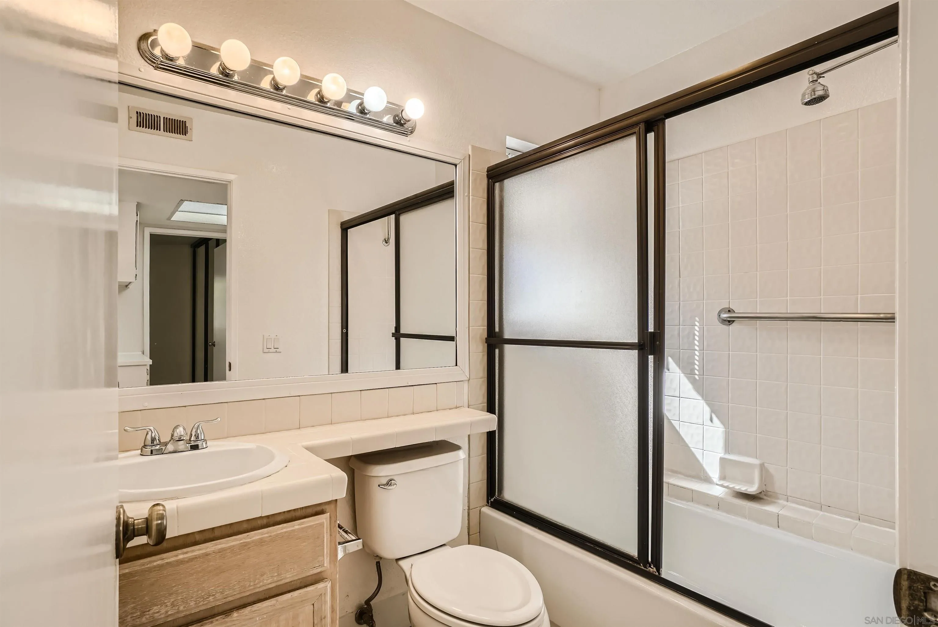 9270 Towne Centre Dr # 36