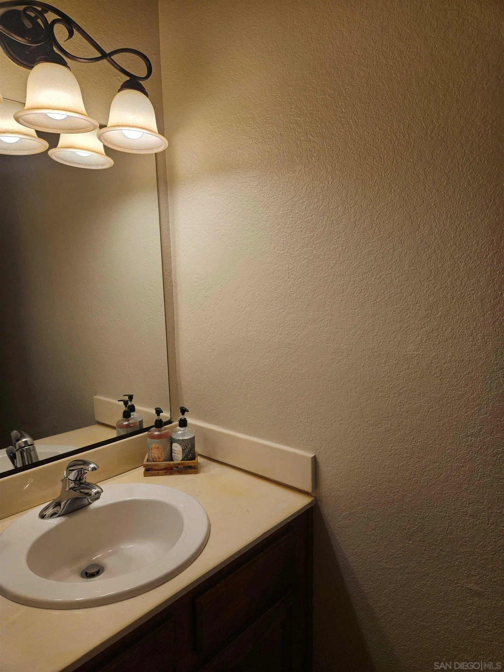 9279 Lake Murray Blvd. Unit B