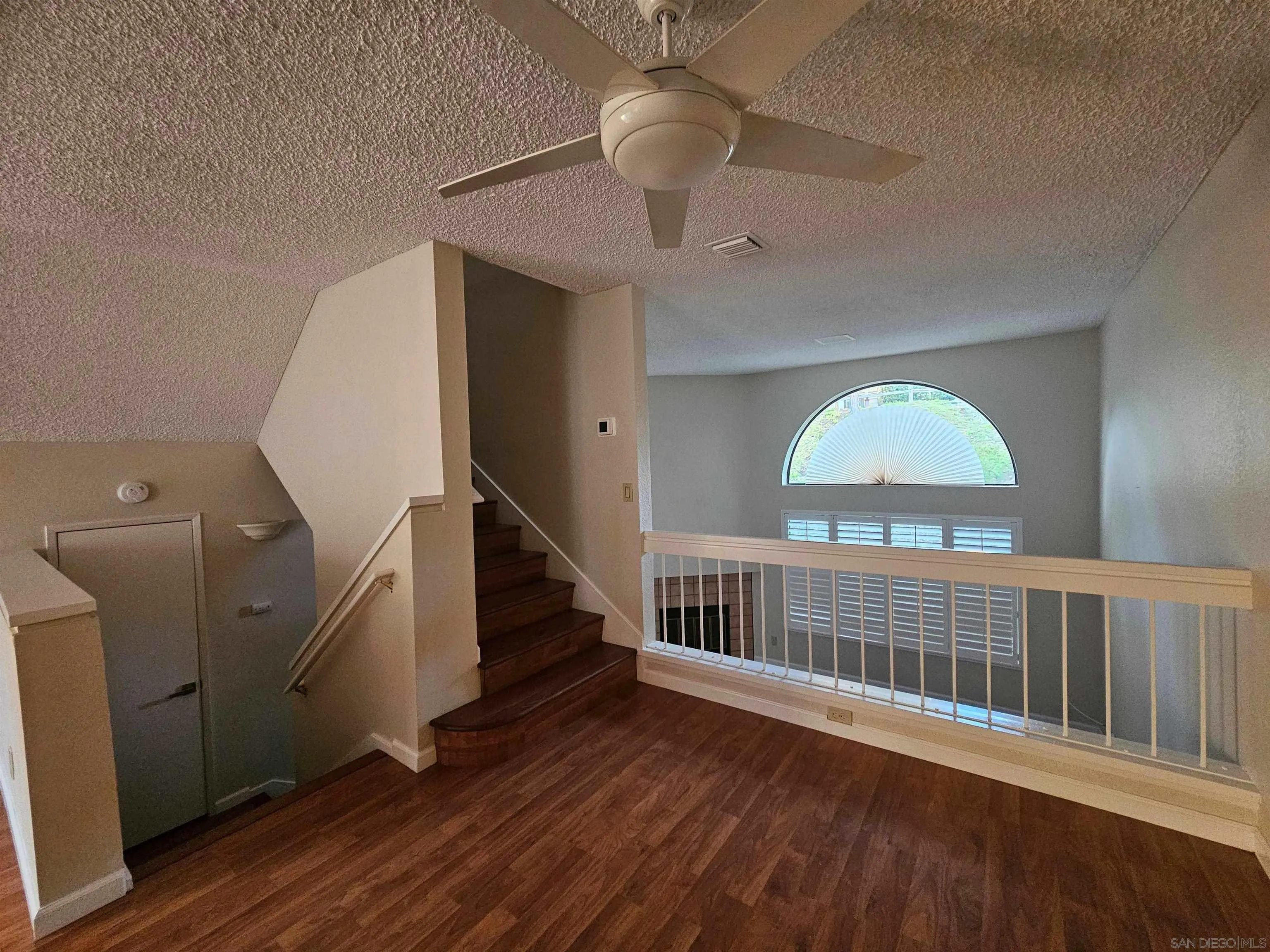 9279 Lake Murray Blvd. Unit B