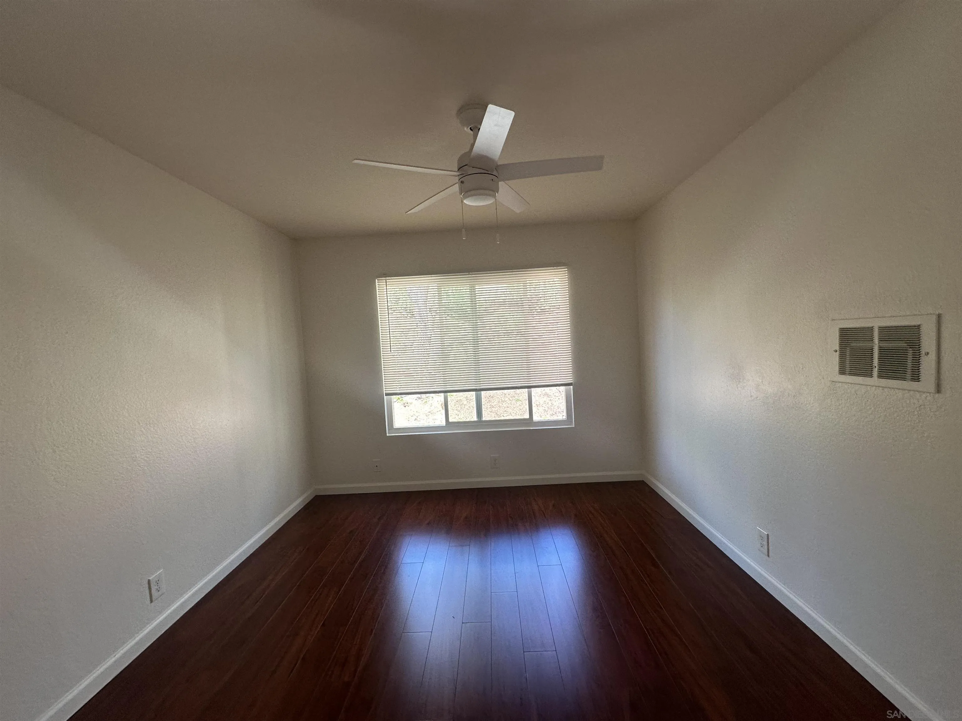 4050 Rosenda Ct. Unit 242