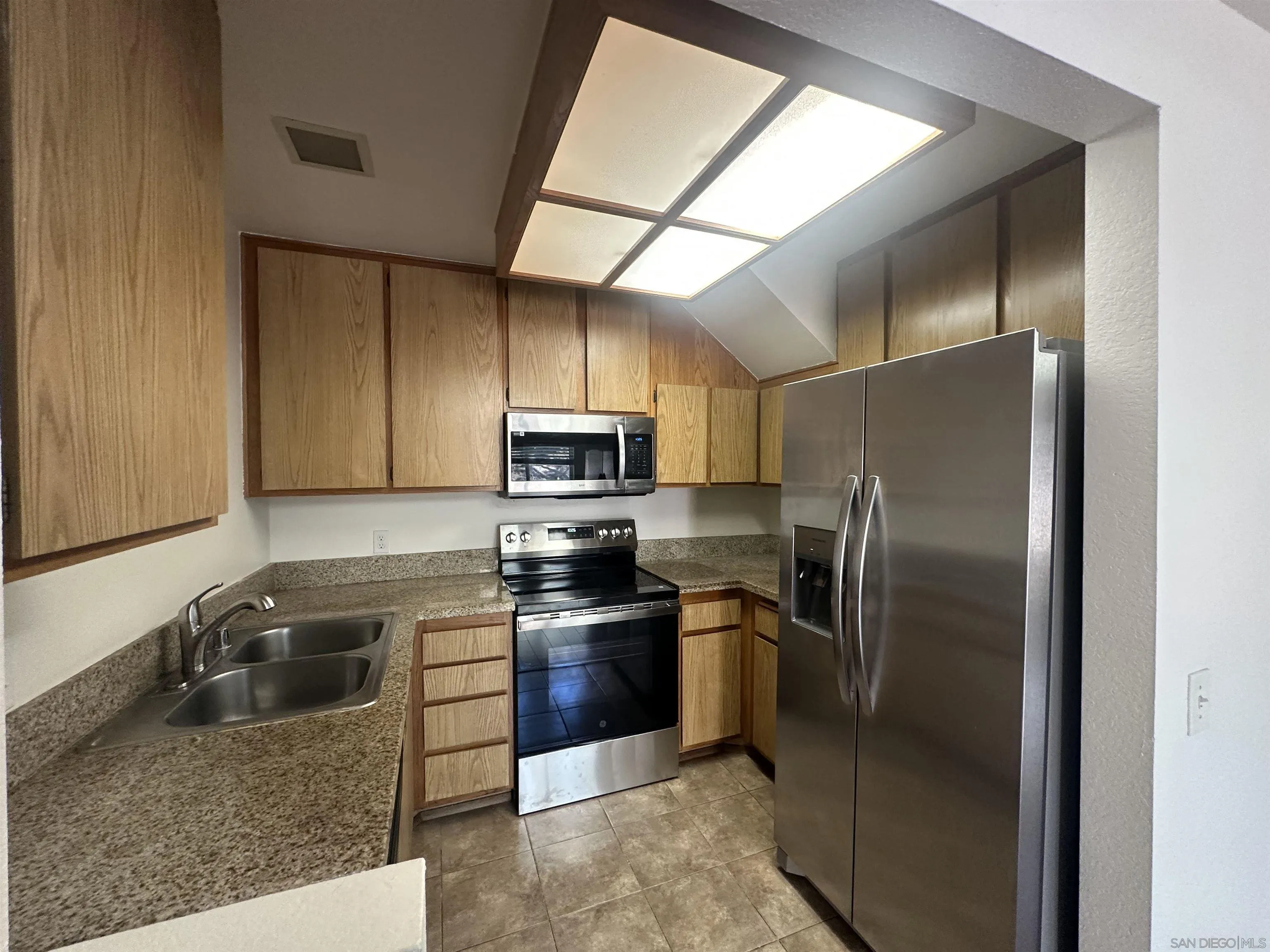 4050 Rosenda Ct. Unit 242