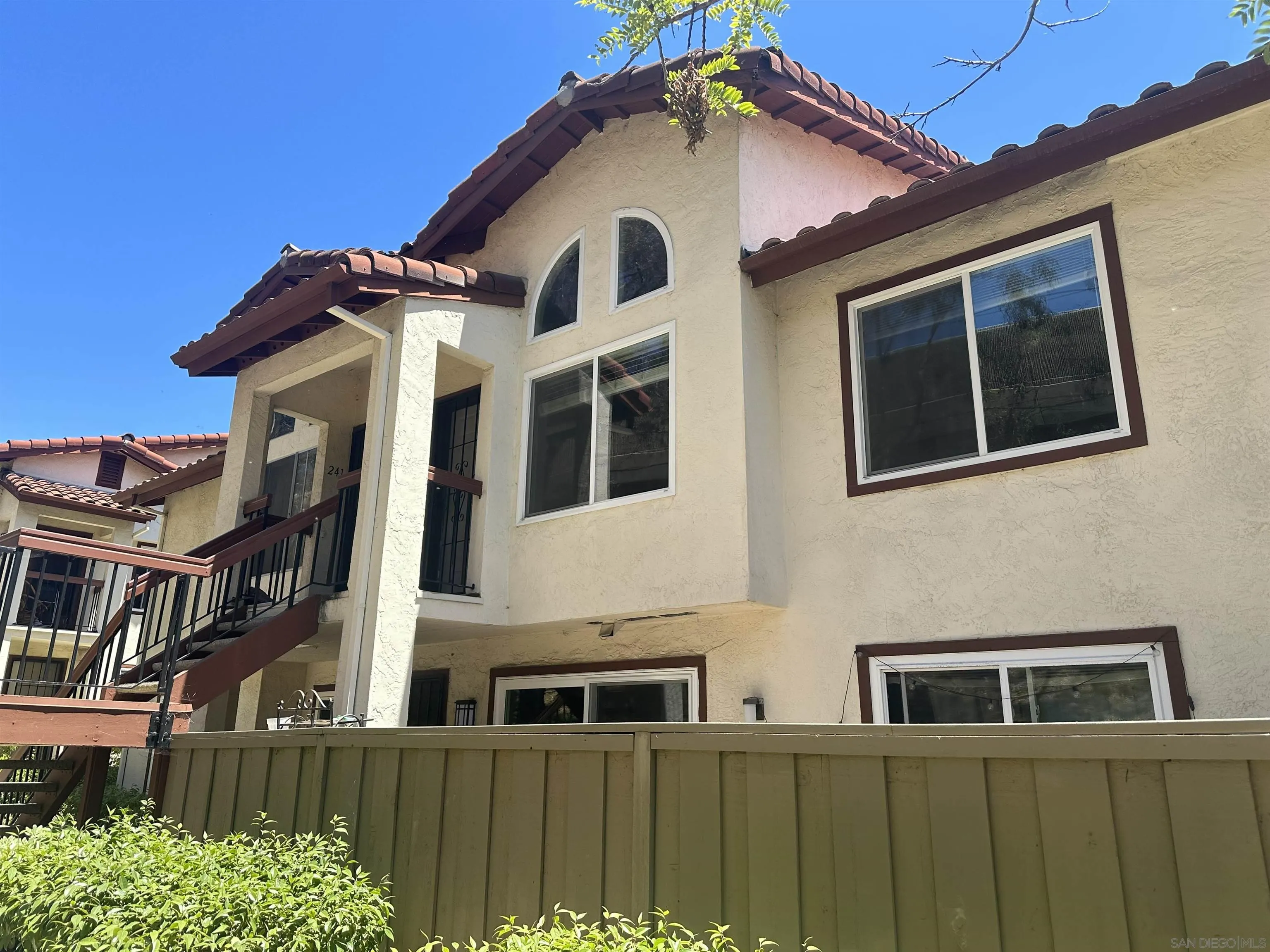 4050 Rosenda Ct. Unit 242
