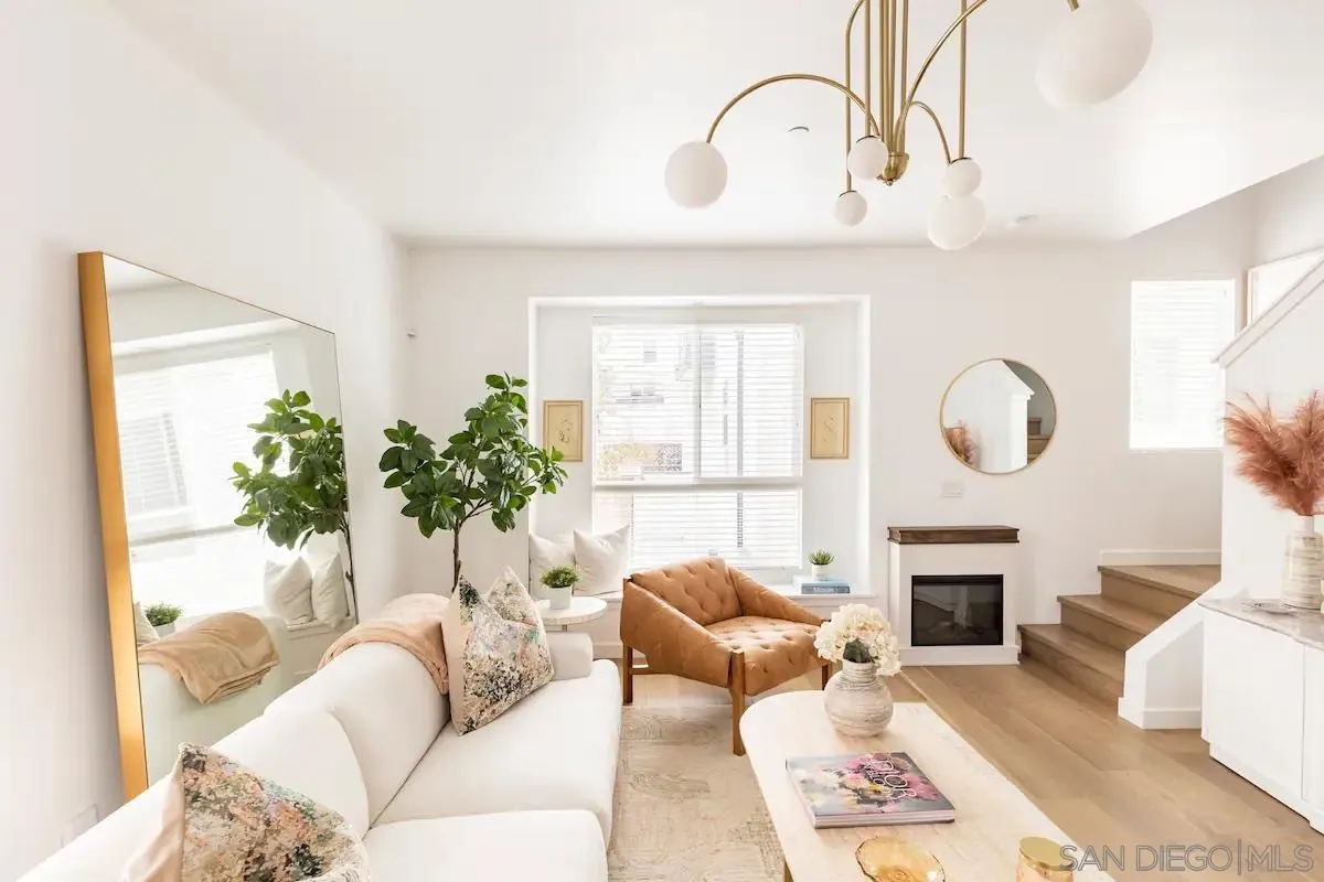 5437 Lauretta Street Unit B