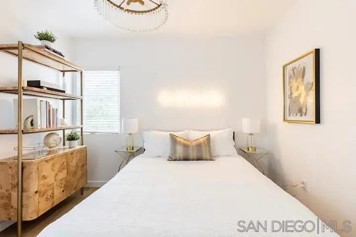 5437 Lauretta Street Unit B