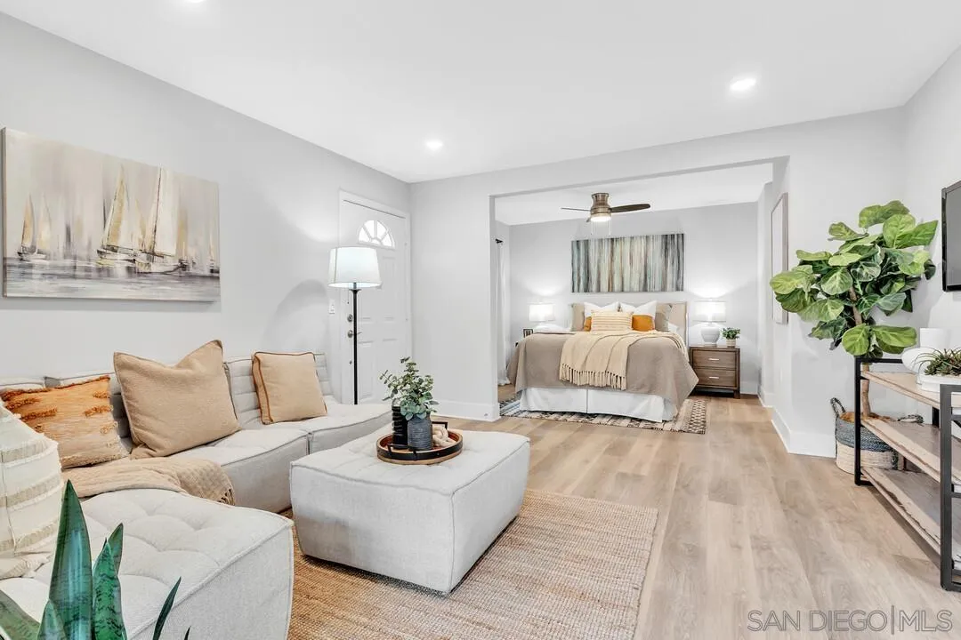 8644 Via Mallorca Unit F