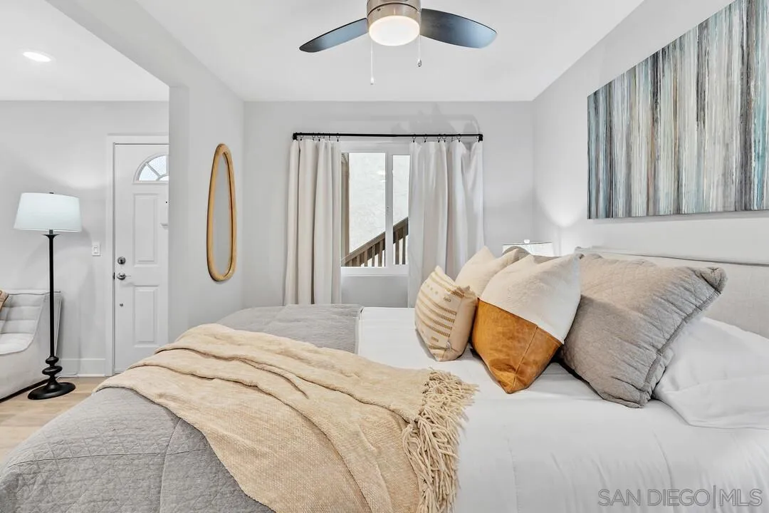 8644 Via Mallorca Unit F