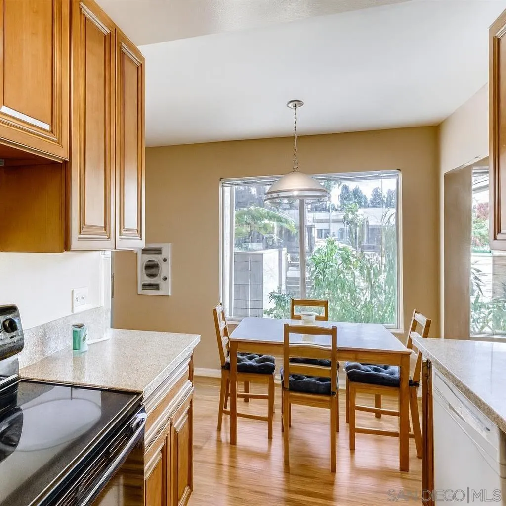 8628 Via Mallorca Unit A