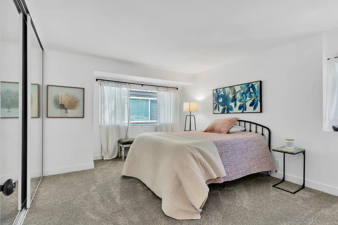 8515 Villa La Jolla Drive Unit: C