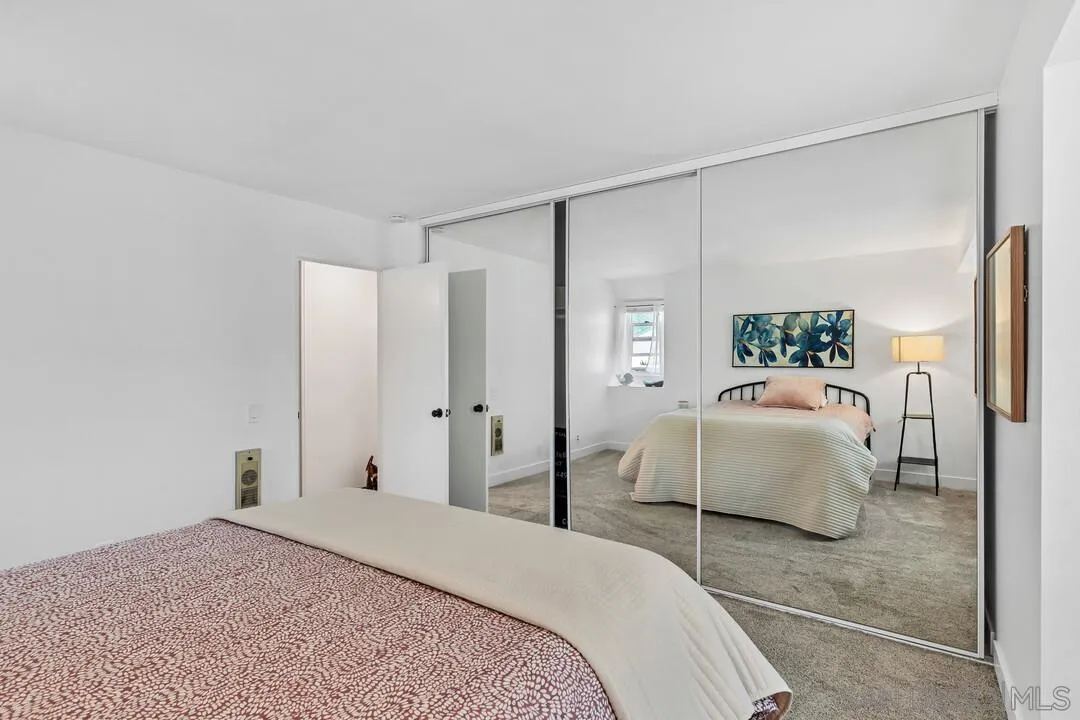 8515 Villa La Jolla Drive Unit: C