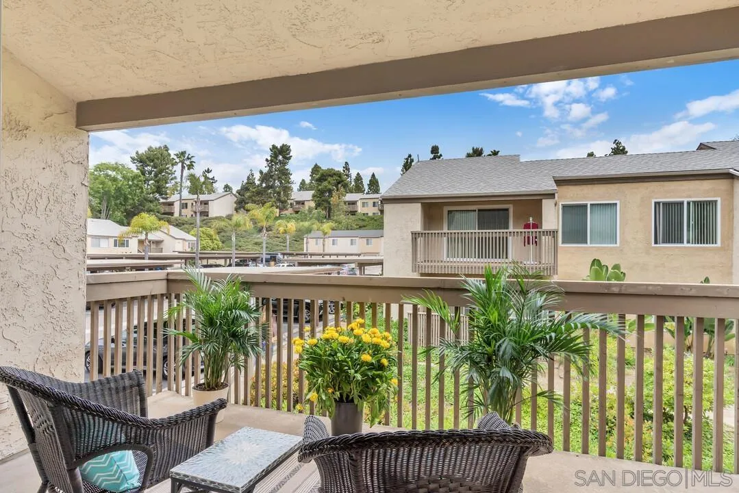 8515 Villa La Jolla Drive Unit: C