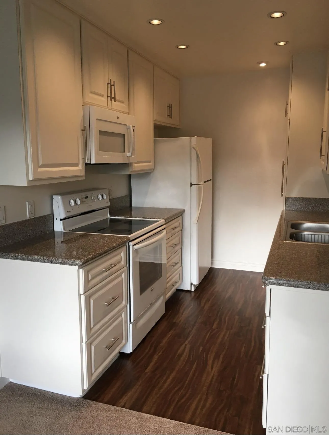 8640 Via Mallorca Unit H