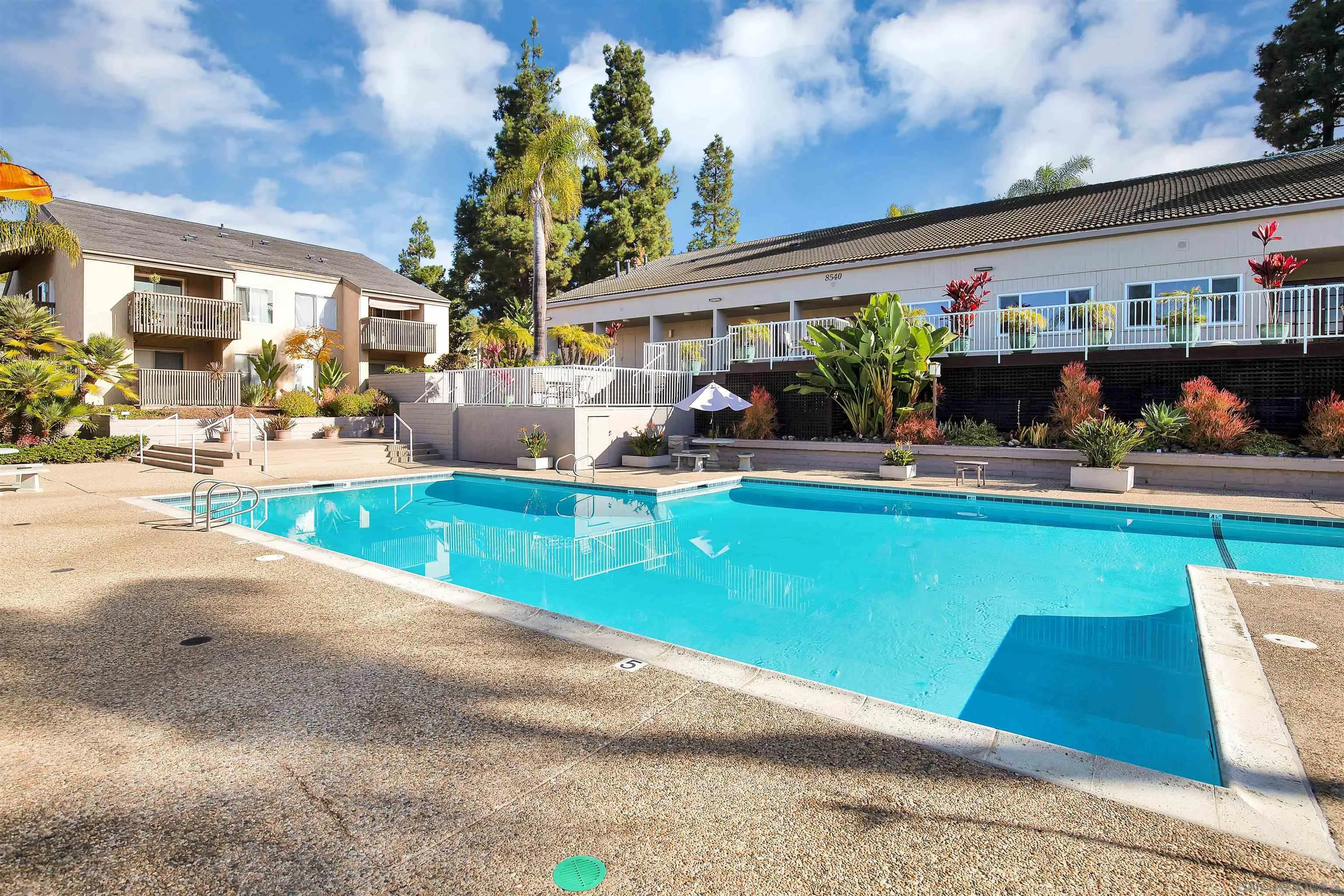 8640 Via Mallorca Unit E