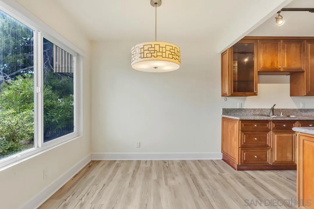 8640 Via Mallorca Unit E