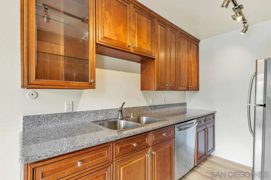 8640 Via Mallorca Unit E