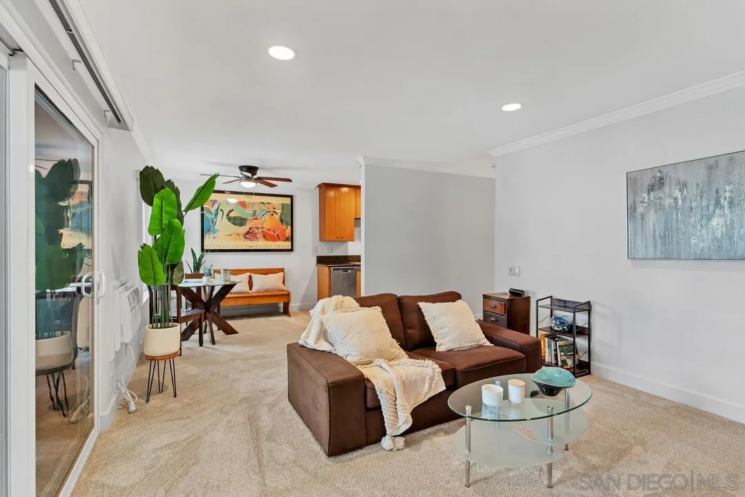 3116 Via Alicante Unit G