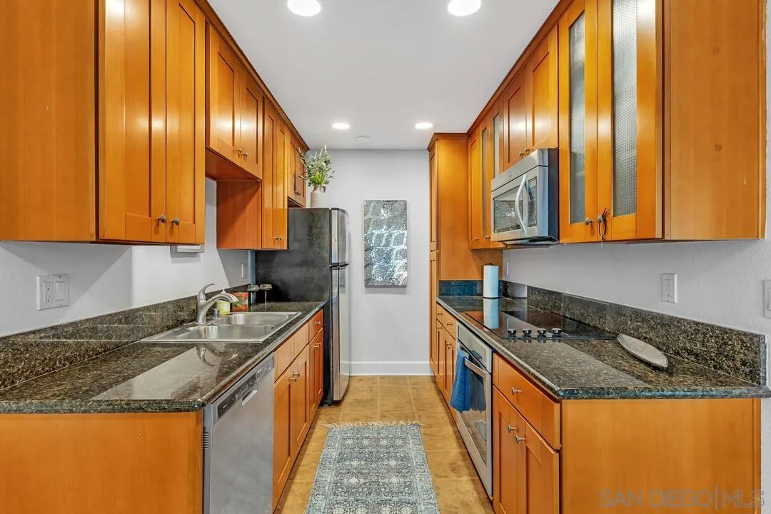 3116 Via Alicante Unit G