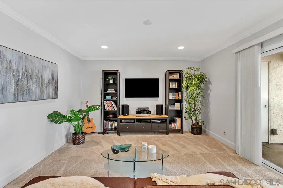 3116 Via Alicante Unit G