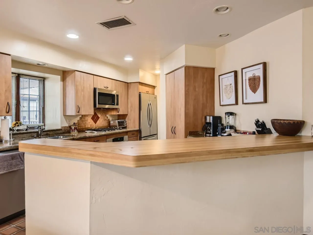 8694 Villa La Jolla Drive Unit: 1