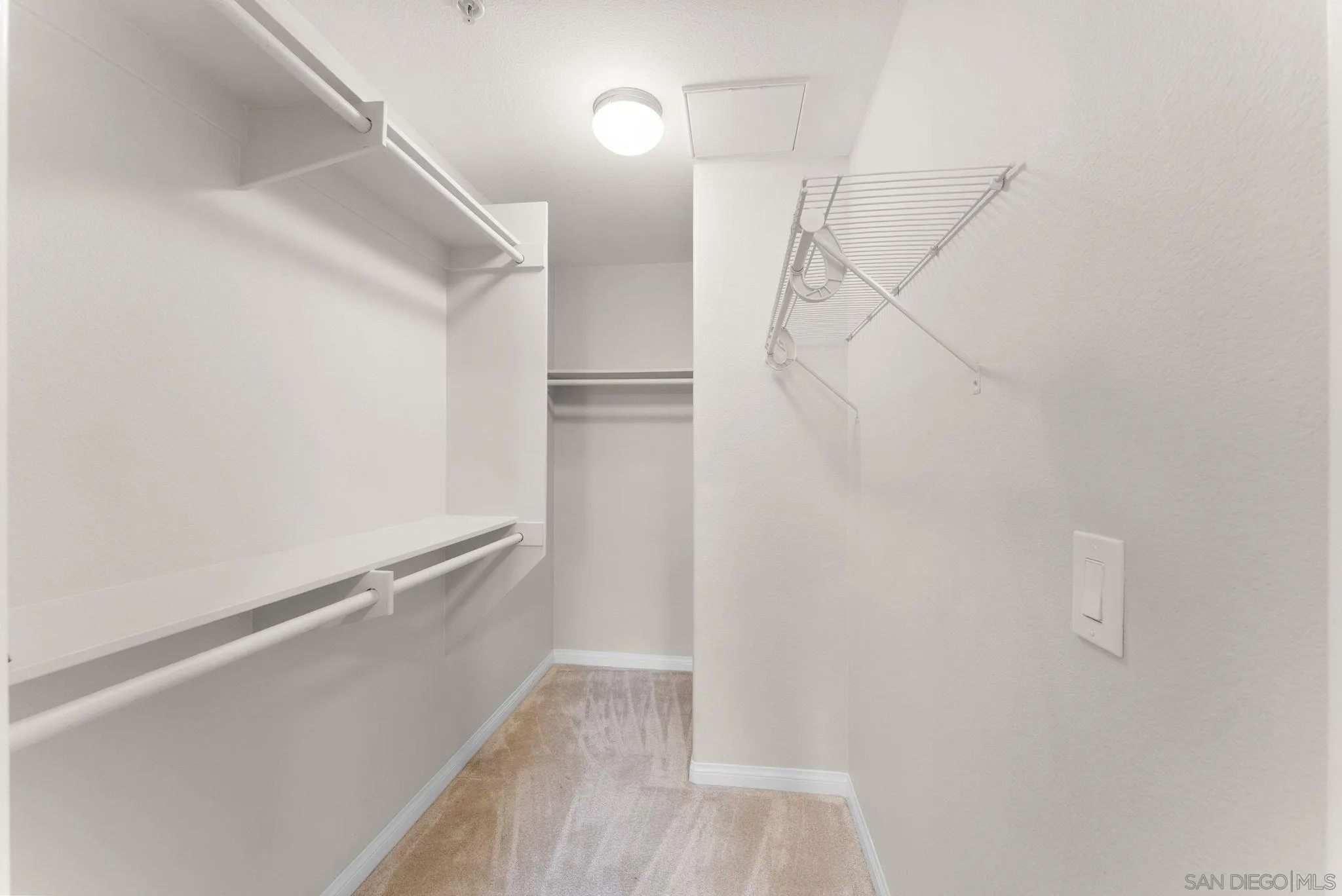 3877 Pell Place Unit 307