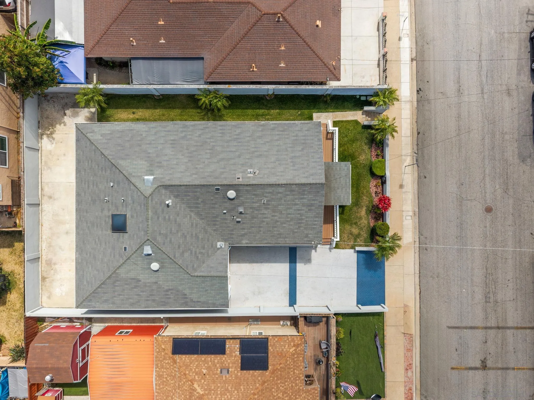 246 E 26th Street