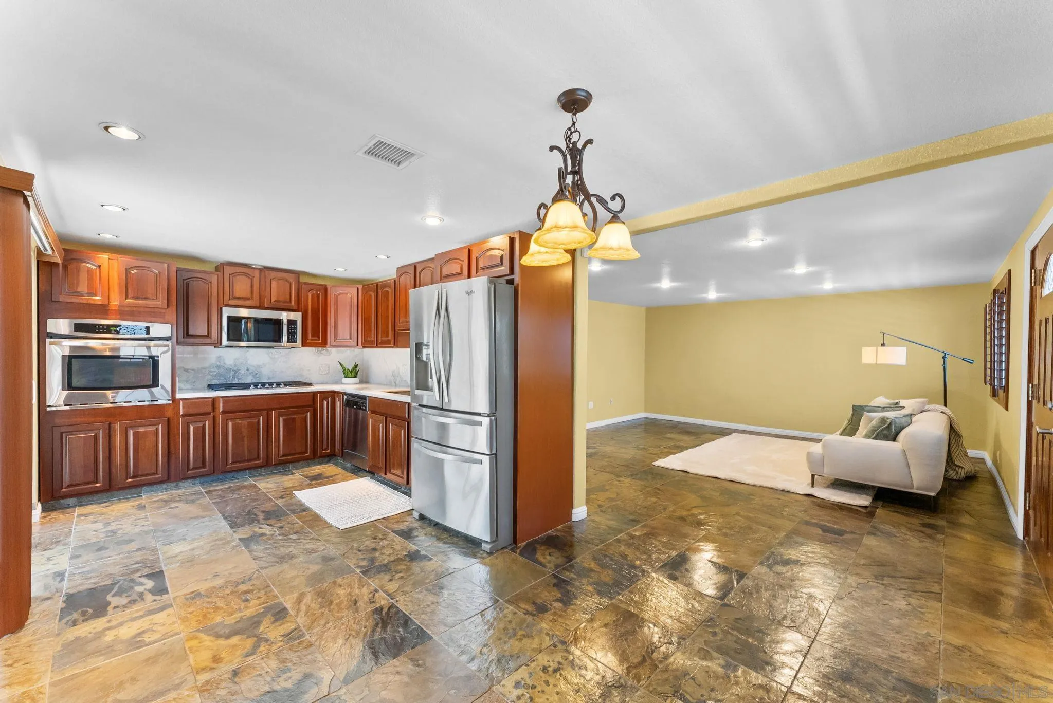 246 E 26th Street