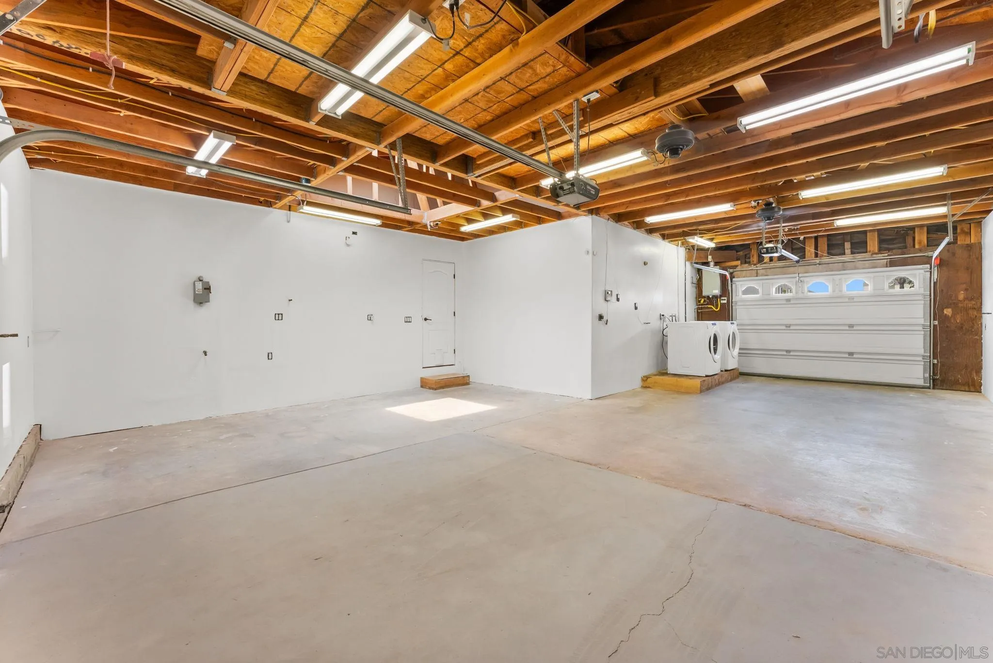 246 E 26th Street