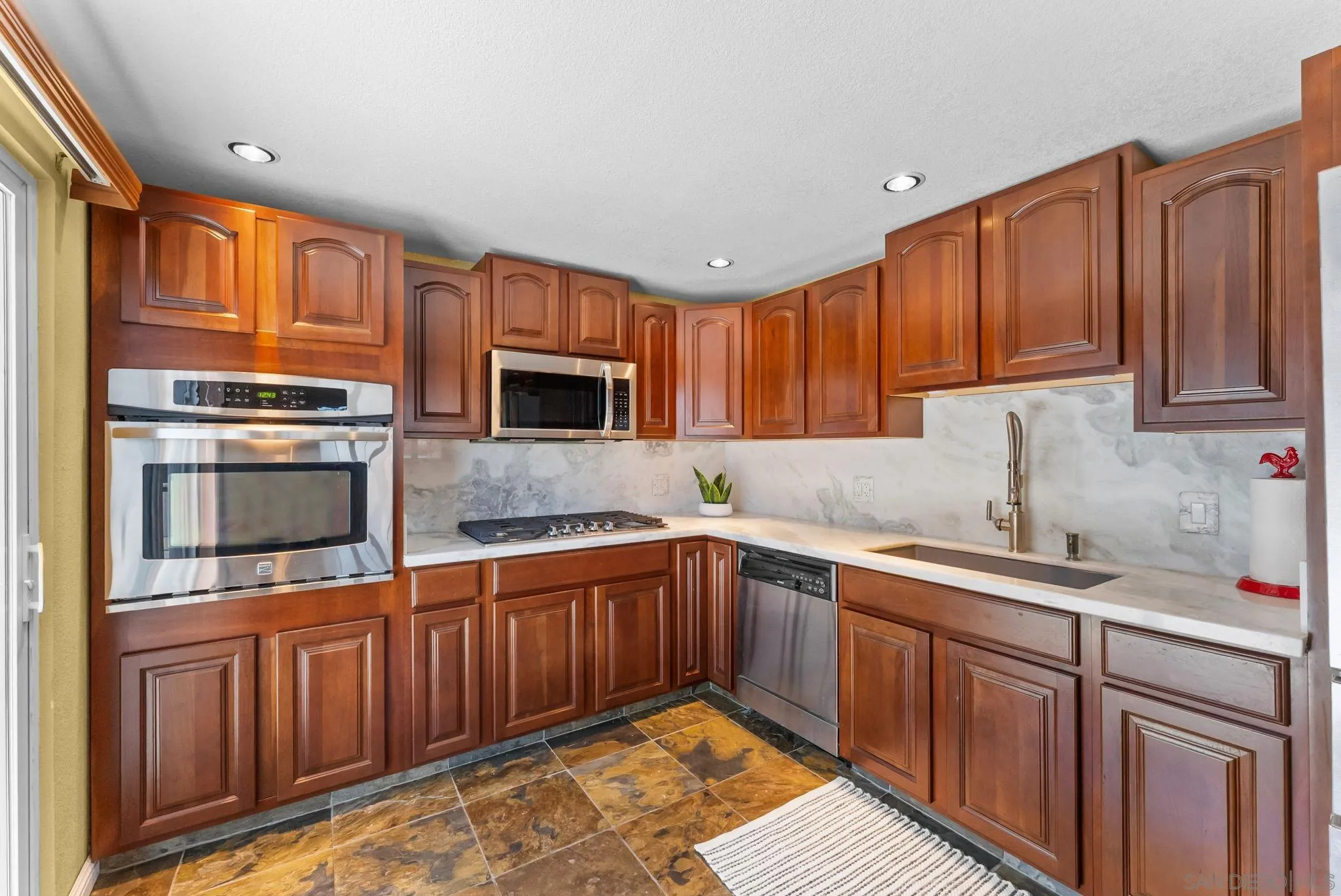 246 E 26th Street