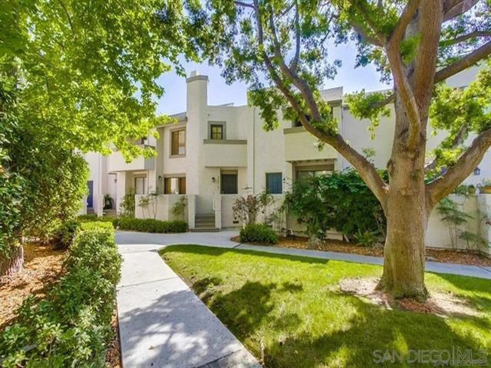 8462 Via Sonoma Unit 39