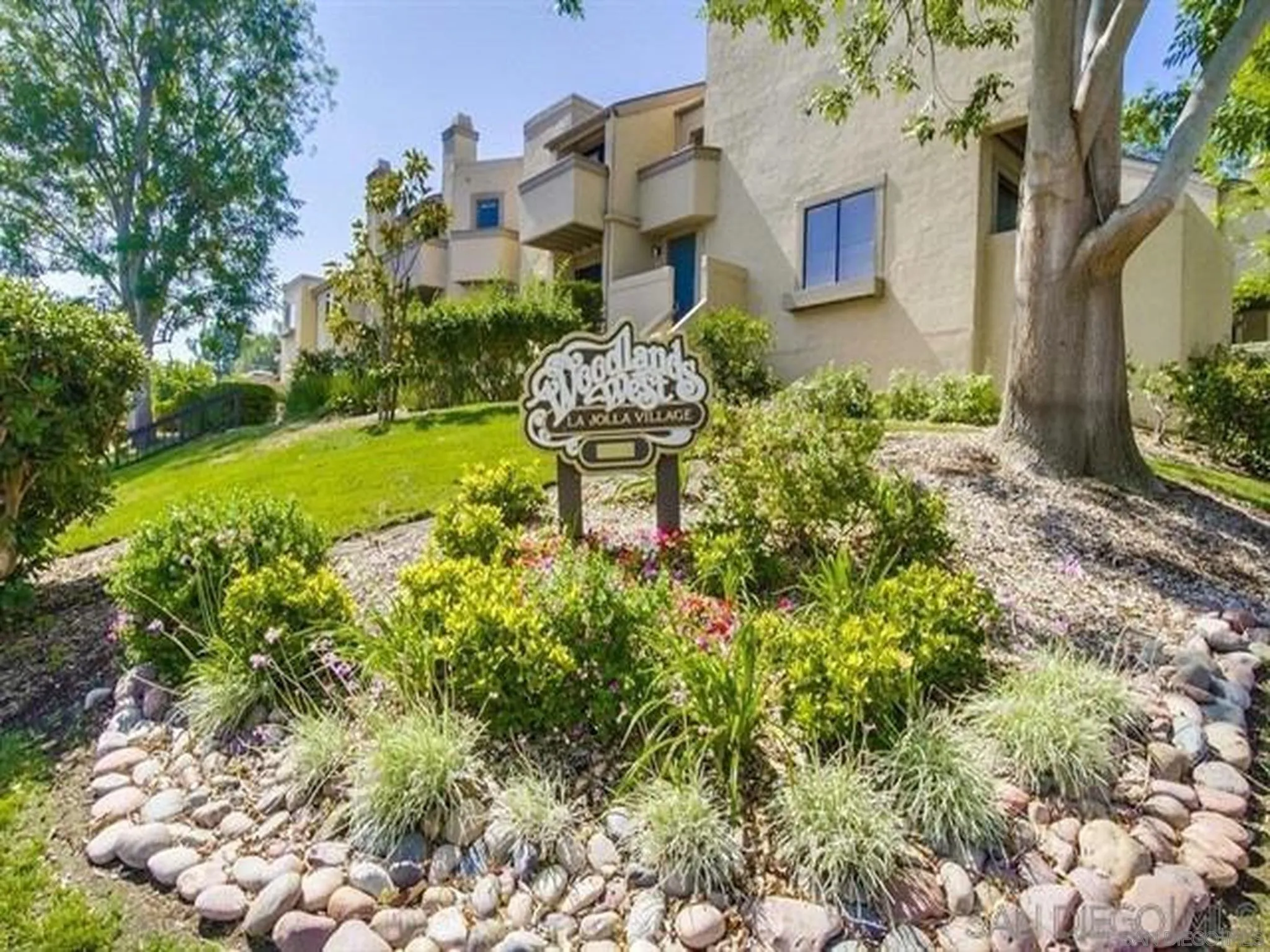 8462 Via Sonoma Unit 39