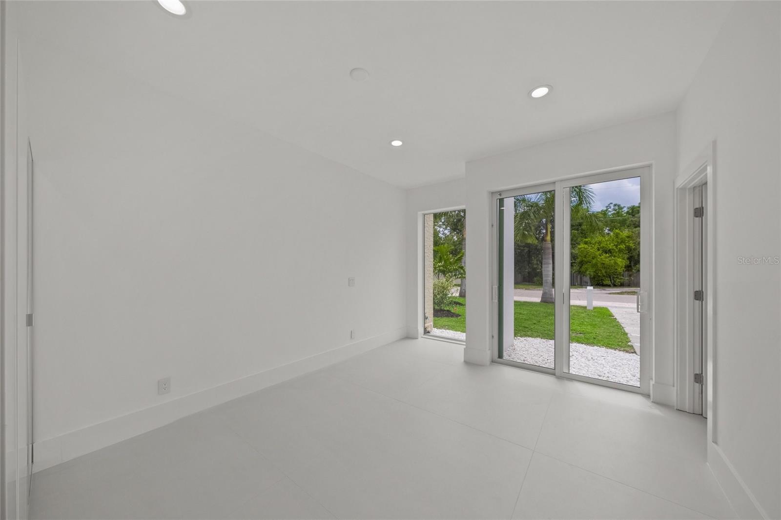 3500 BAY SHORE RD