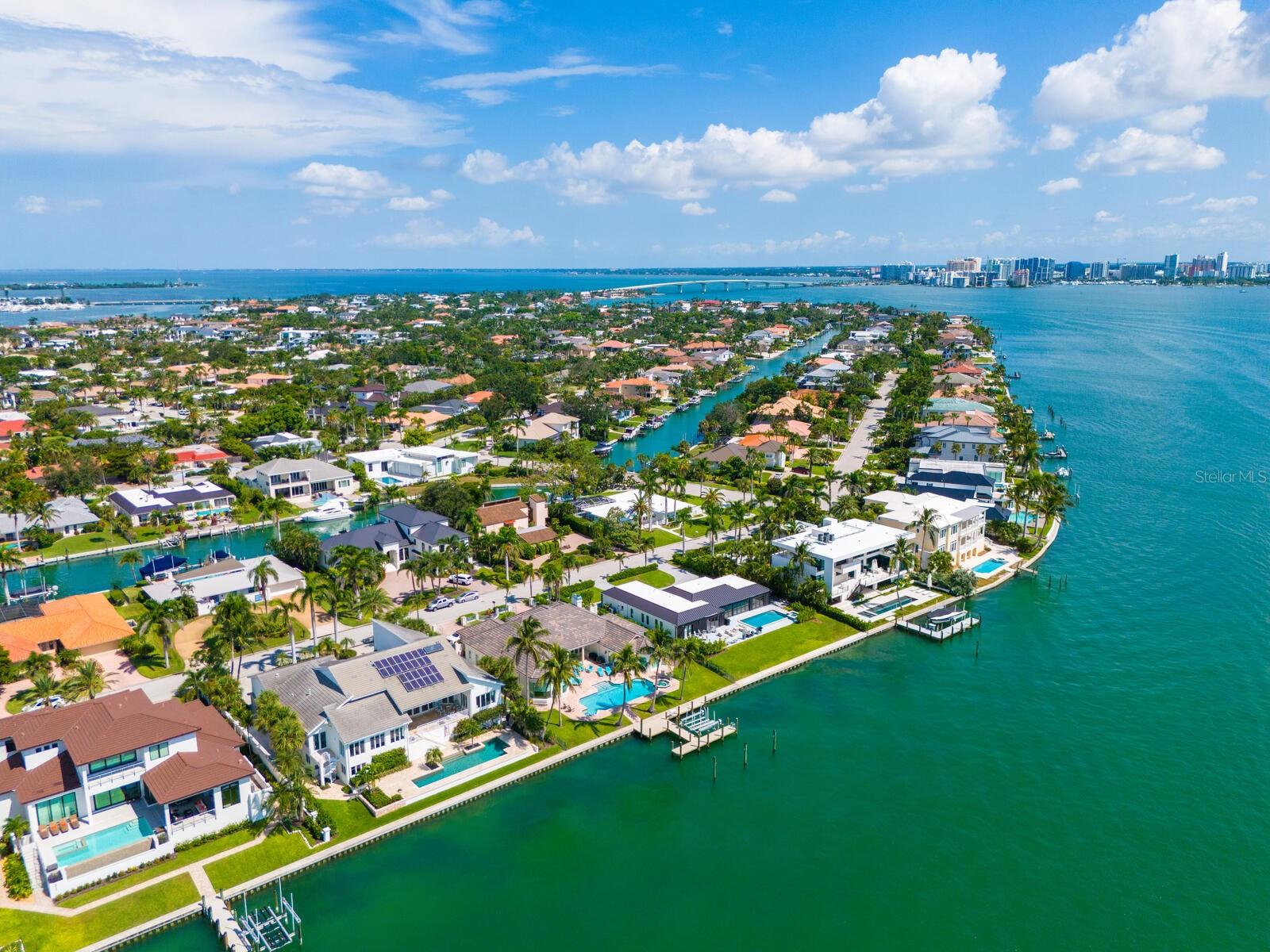 661 MOURNING DOVE DR