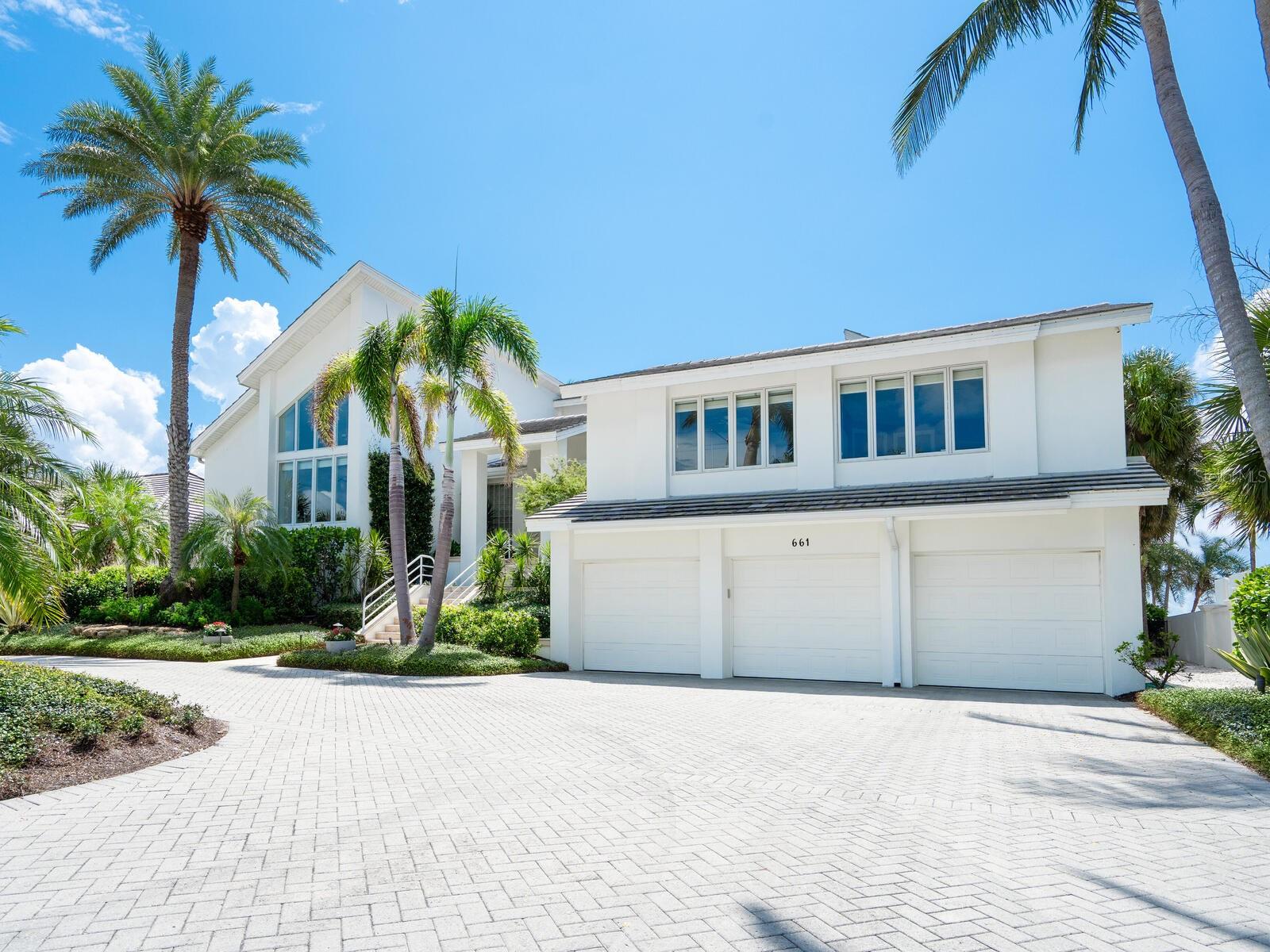 661 MOURNING DOVE DR