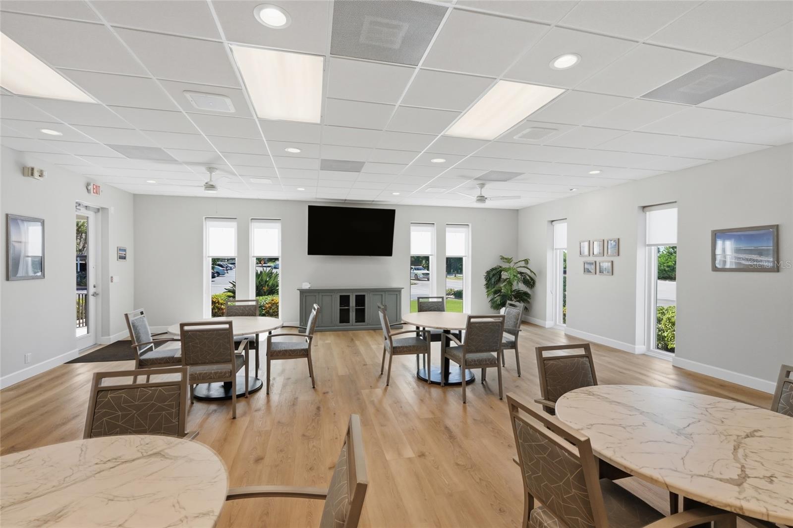 8977 MIDNIGHT PASS RD #223