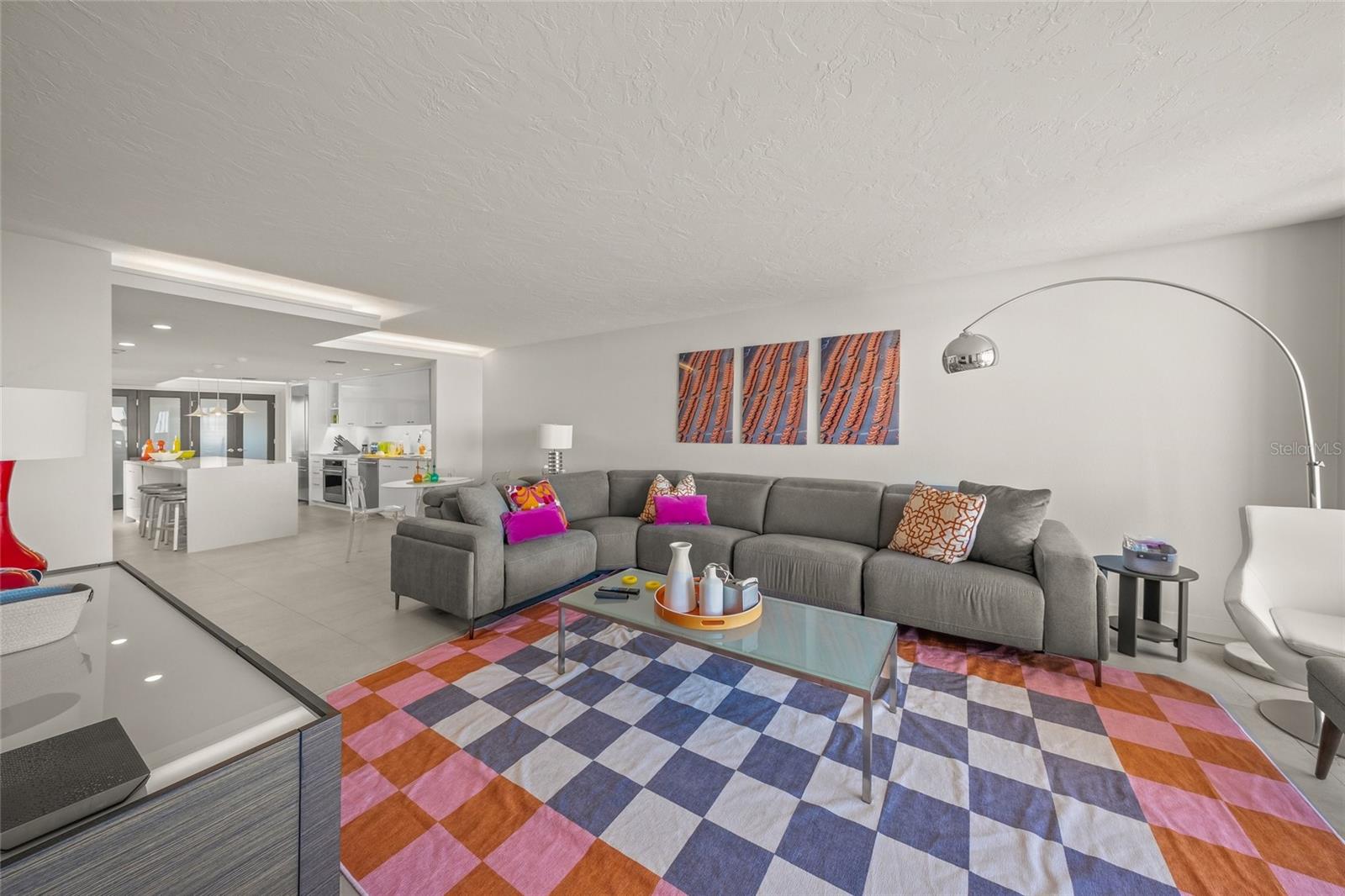 5750 MIDNIGHT PASS RD #704E