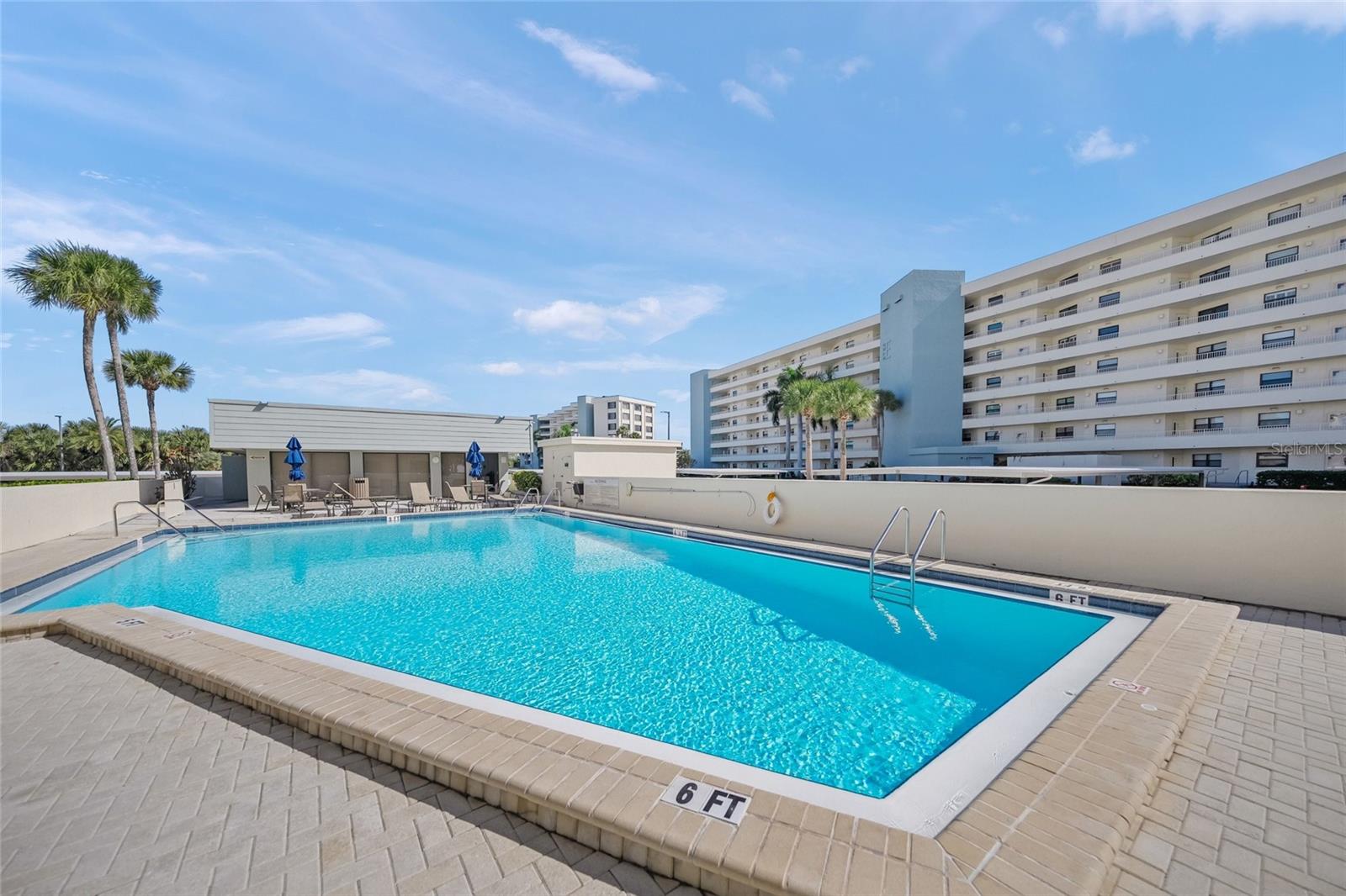 5750 MIDNIGHT PASS RD #704E