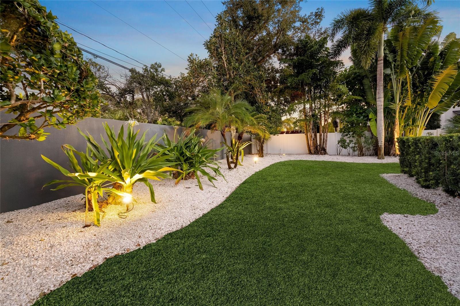 1780 SPRING CREEK DR