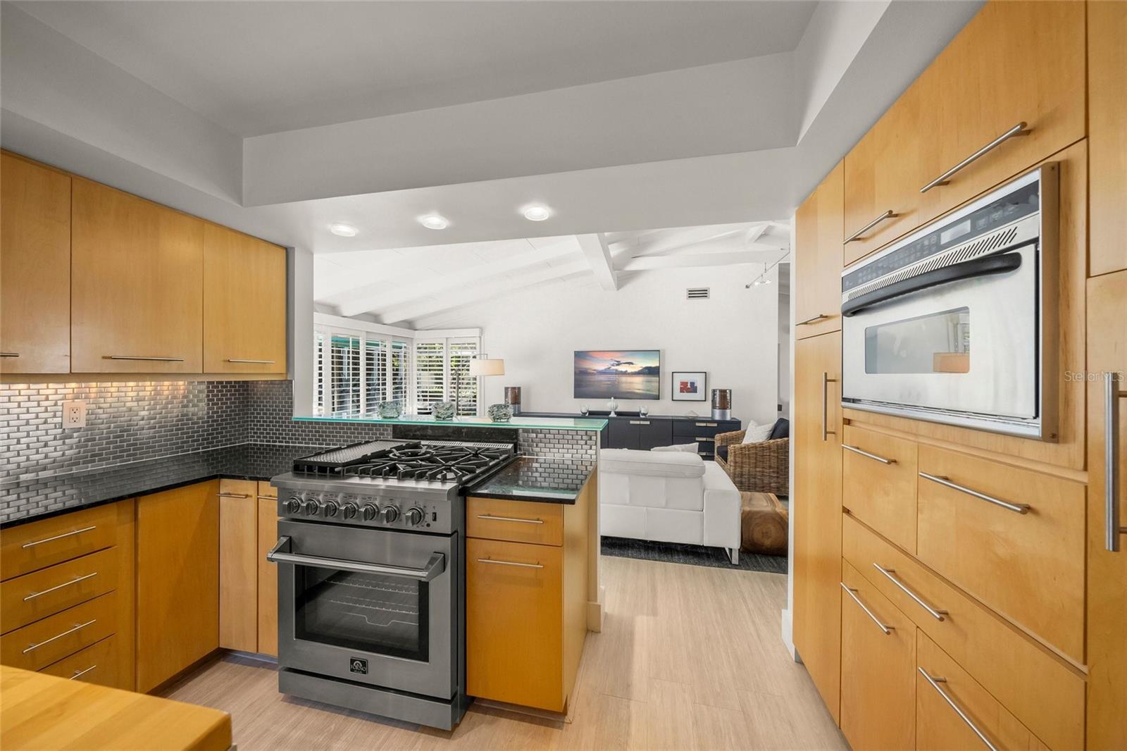 1780 SPRING CREEK DR