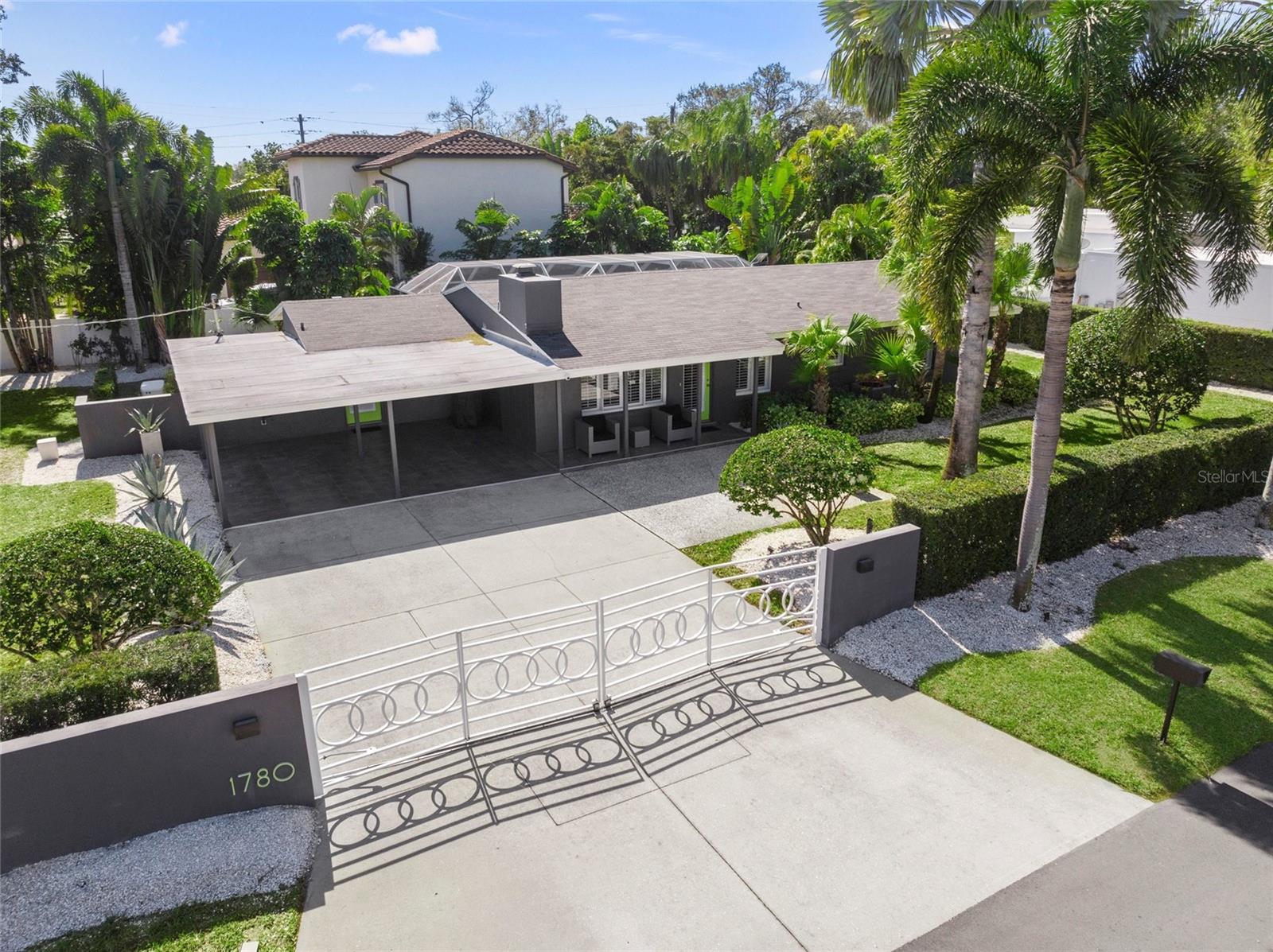 1780 SPRING CREEK DR