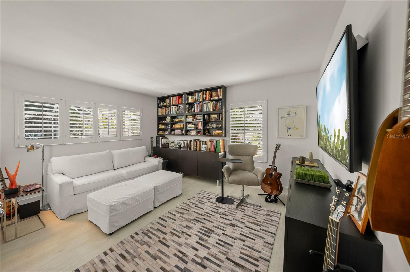 1780 SPRING CREEK DR