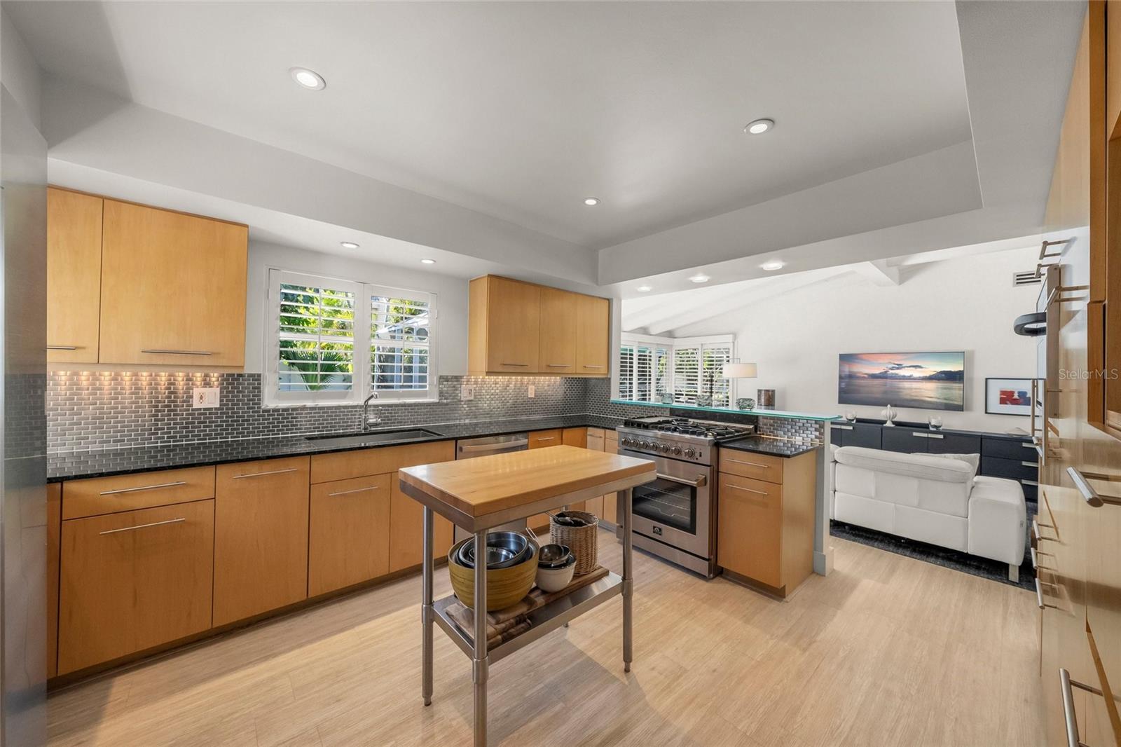 1780 SPRING CREEK DR