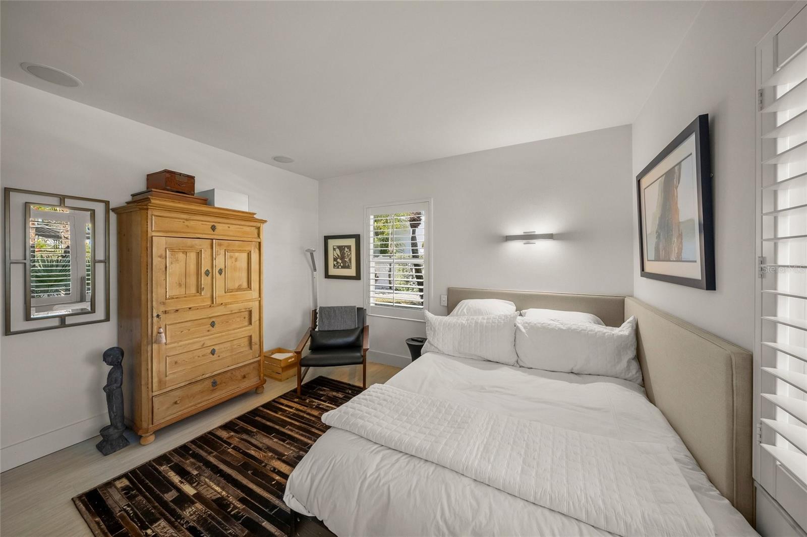 1780 SPRING CREEK DR