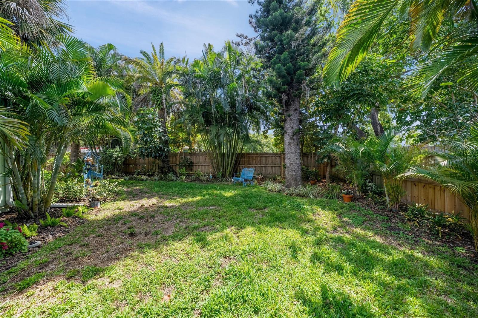 3424 OLD OAK DR