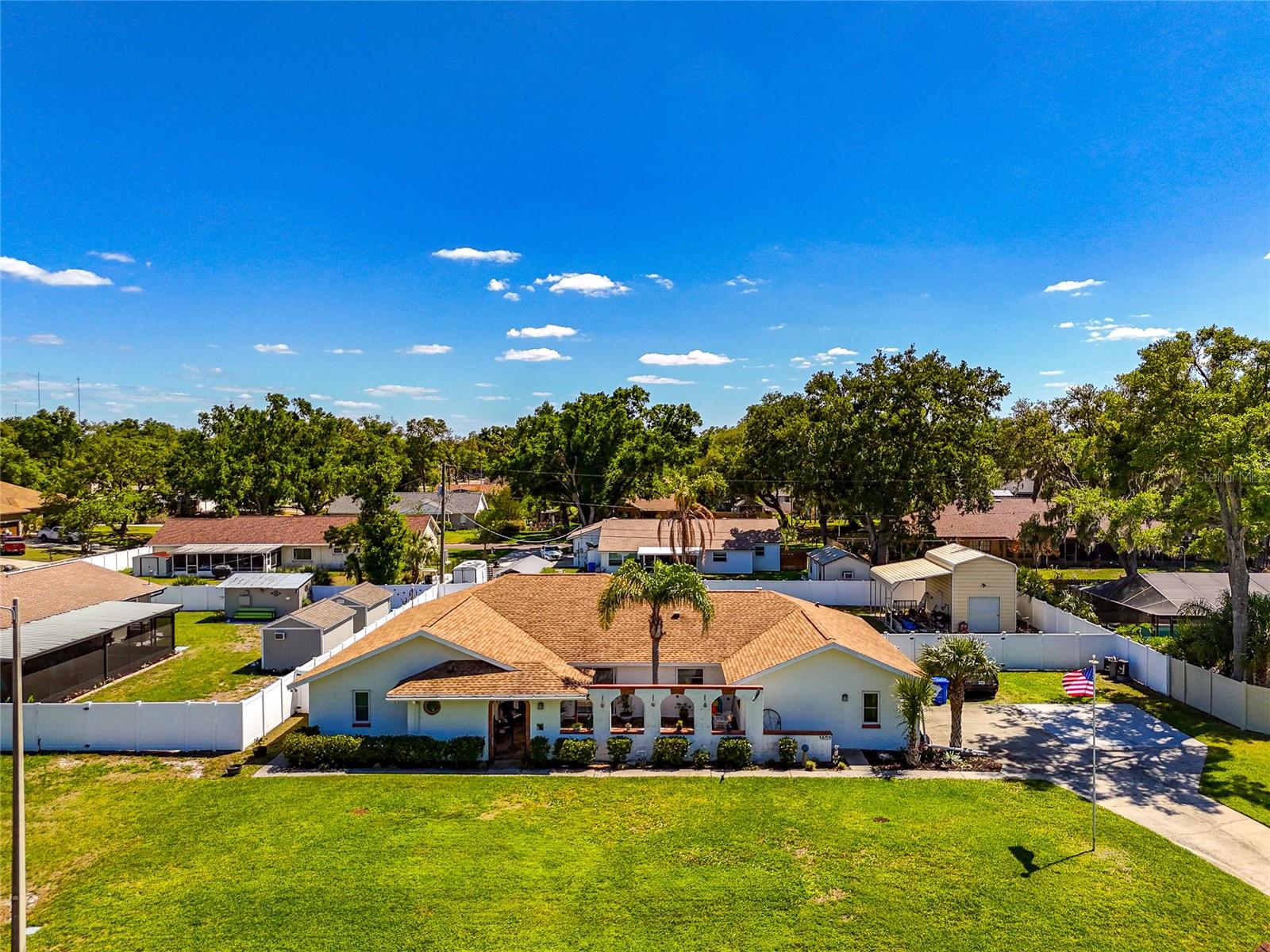1403 VIOLA DR