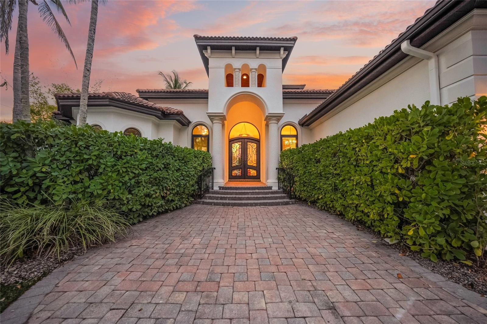 1451 REBECCA LN