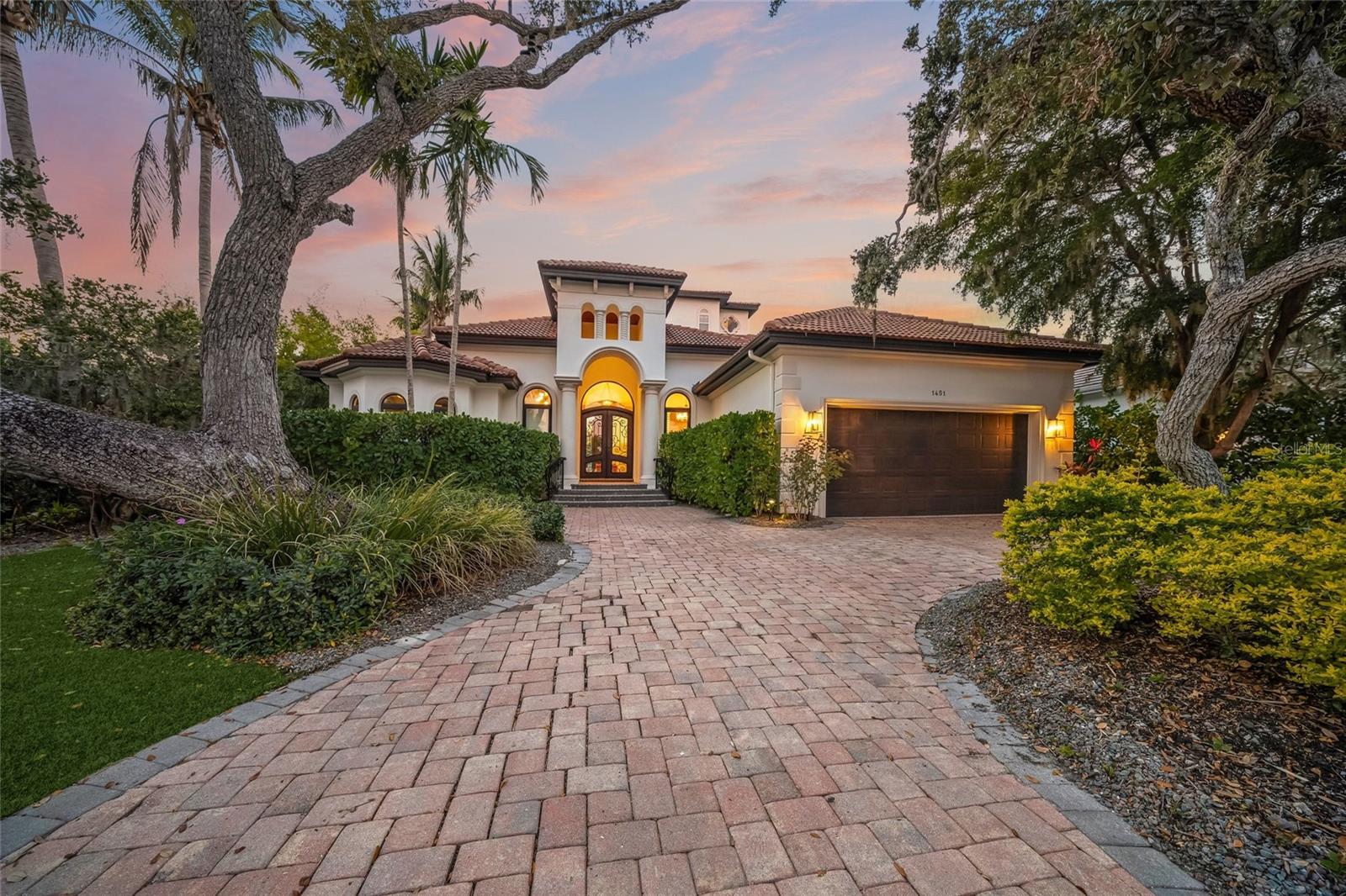 1451 REBECCA LN