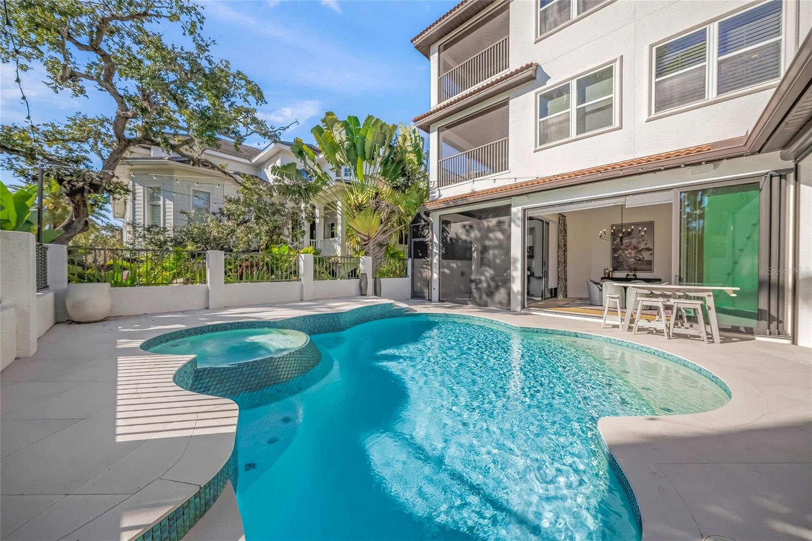 1451 REBECCA LN