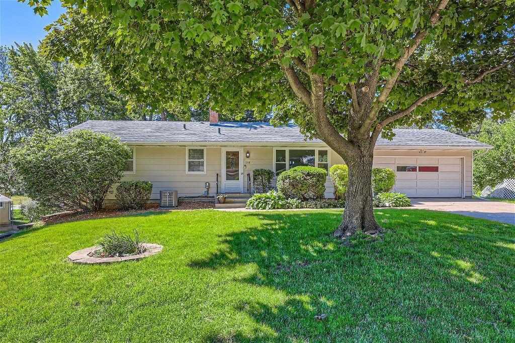 908 County Road C2 W